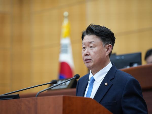 26.04.15. 제426회 도의회 임시회 제1차 본회의 2