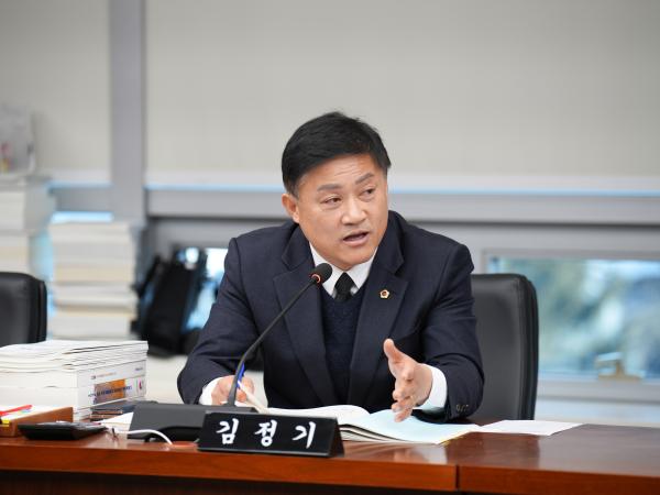 26.01.28. 제424회 임시회 문화안전소방위원회 상반기 업무보고 청취 2