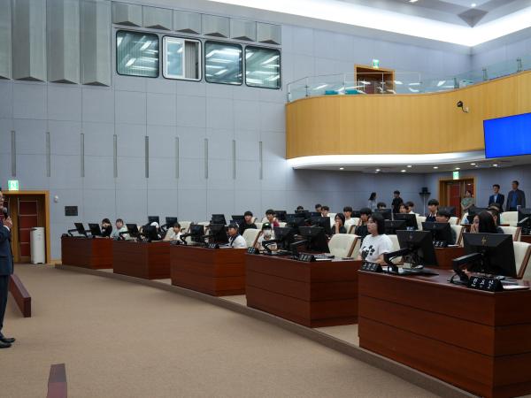 24.07.29. 군산 4-H 연합회 학생등 도의회 방문 2