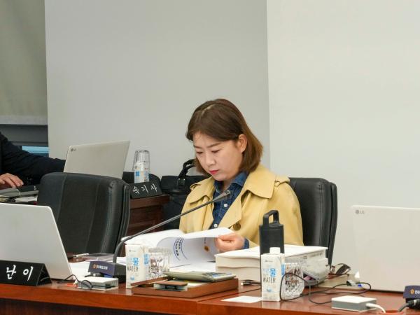 23.11.13. 제405회 정례회 농산업경제위원회 행정사무감사 9