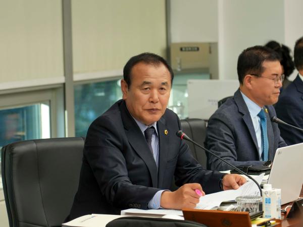 23.11.13. 제405회 정례회 환경복지위원회 행정사무감사 6