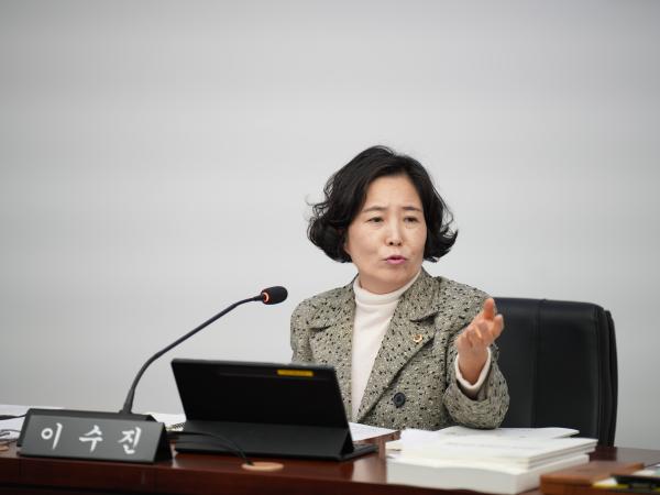 25.11.14. 제423회 도의회 정례회 2025년도 기획행정위원회 소관 행정사무감사 6