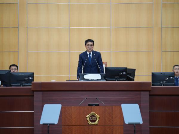 25.09.09. 제421회 도의회 임시회 제3차 본회의(도정질문) 3