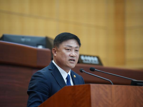 25.09.09. 제421회 도의회 임시회 제3차 본회의(도정질문) 3