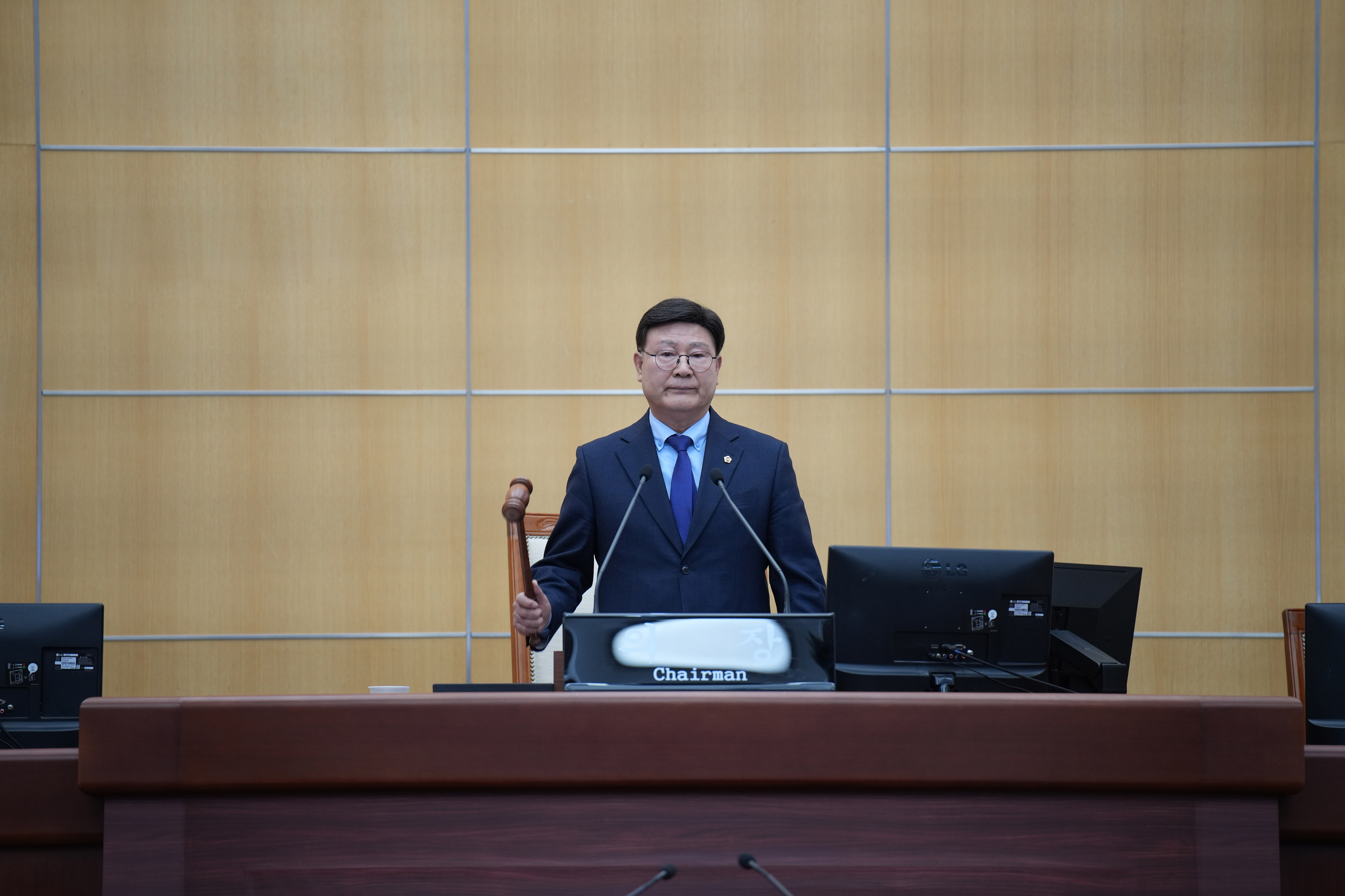 25.10.27. 제422회 도의회 임시회 2차 본회의 1