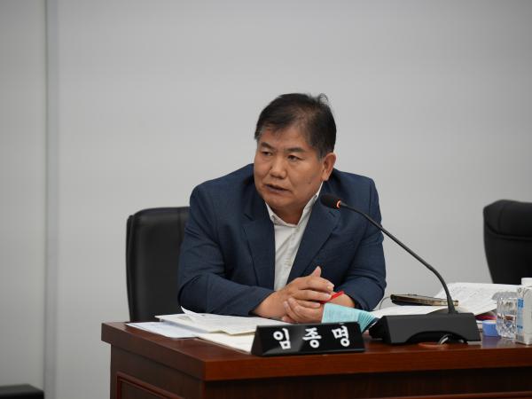 25.07.17. 제420회 임시회 2025년 하반기 업무보고 청취(경제산업건설위원회) 5