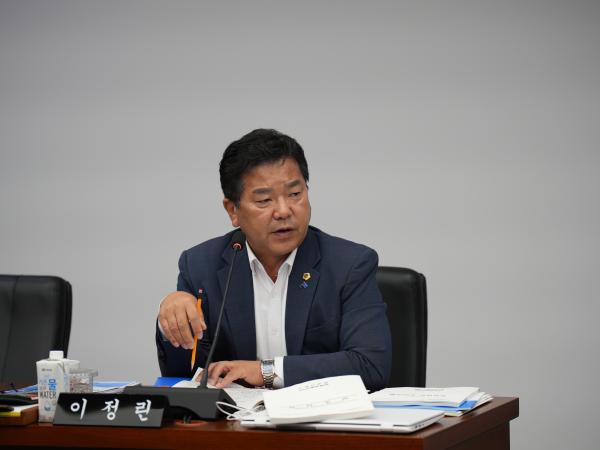 25.07.17. 제420회 임시회 2025년 하반기 업무보고 청취(농업복지환경위원회) 5