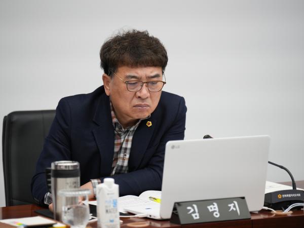 25.02.14. 제416회 도의회 임시회 기획행정위원회 업무보고 청취 8