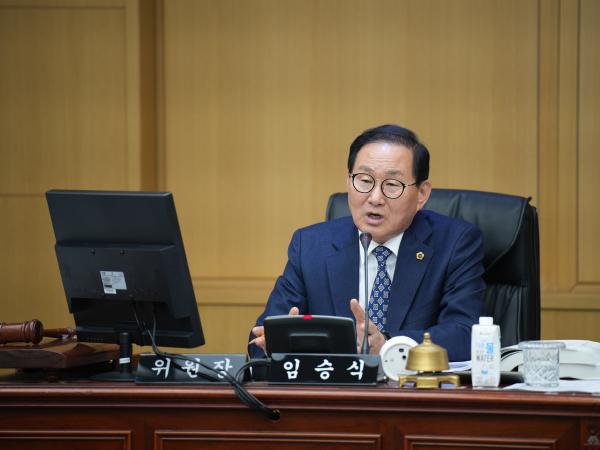 24.11.12. 제405회 도의회 정례회 행정사무감사(농업복지환경위원회) 2