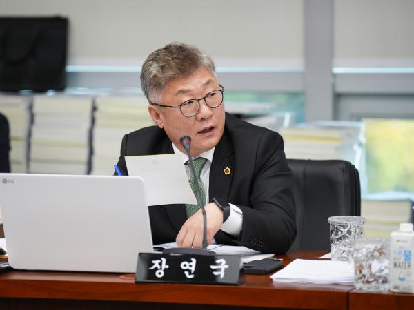 24.11.15. 제405회 도의회 정례회 행정사무감사(문화안전소방위원회) 9