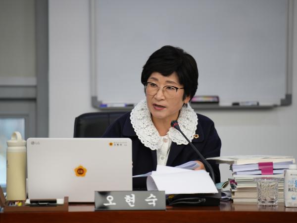 24.11.11. 제405회 도의회 정례회 행정사무감사(의회운영위원회) 7