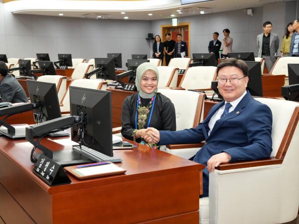 25.06.18. 지방자치인재개발원 개도국 지방행정과정 연수생 방문 3