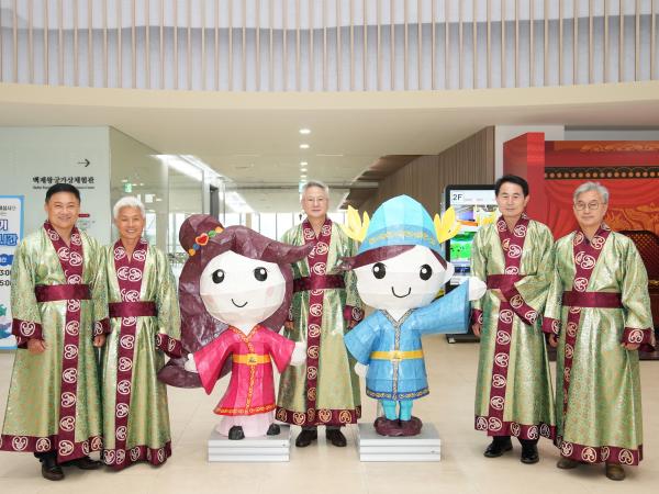 25.06.25. 간행물편집위원회(백제왕궁박물관) 촬영 3