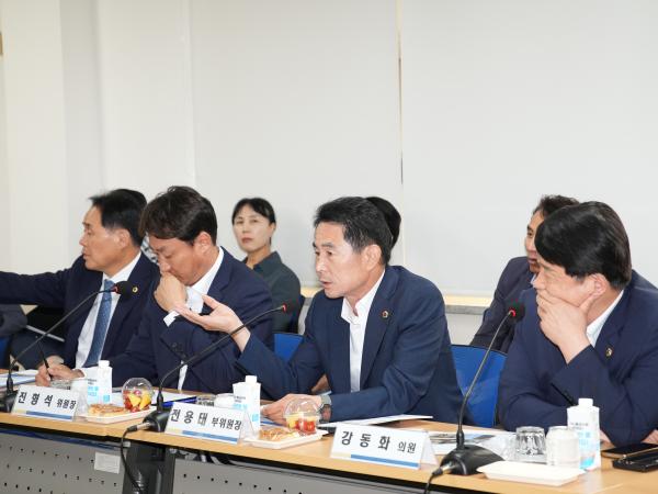 25.06.16. 교육위원회 현지의정활동(전북자치도교육청 학생수련원) 8