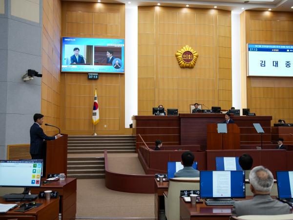 25.06.11. 제419회 제1차 정례회 2차 본회의(도정질문) 5