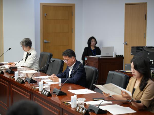 25.06.10. 제419회 제1차 정례회 의회운영위원회 회의 6