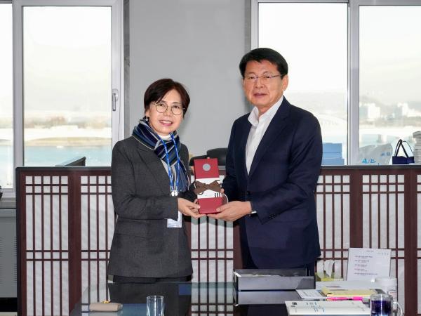 23.11.21. 서삼석 국회 예결위원장 면담 3